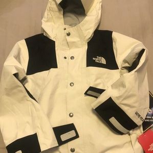 the north face kid size M (10-12)